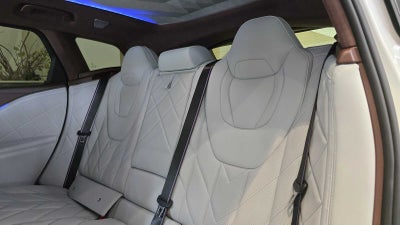 2026 BMW XM Label