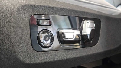 2026 BMW XM Label