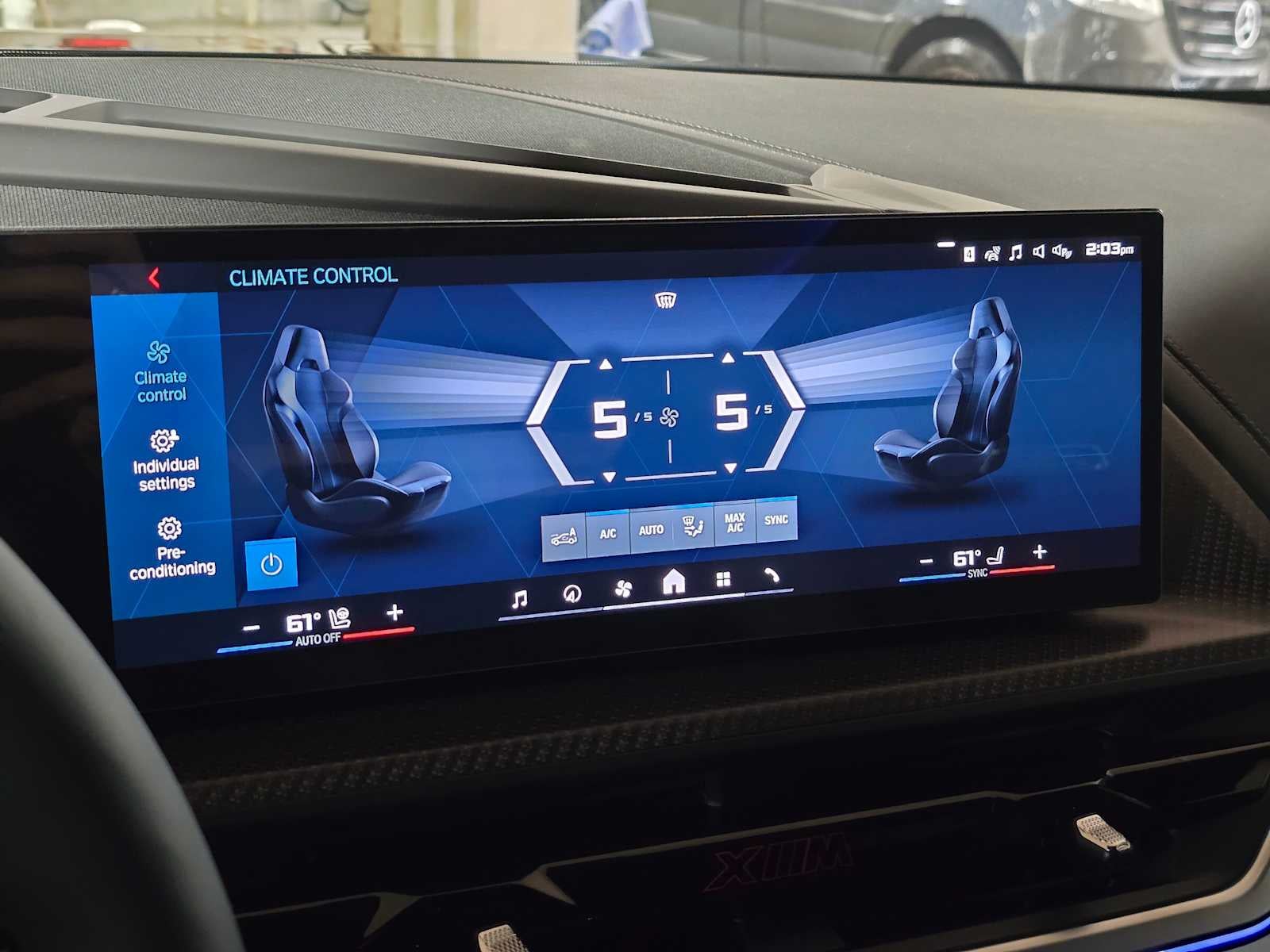 2026 BMW XM Label