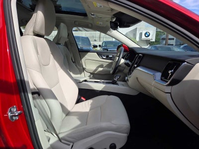 2020 Volvo S60 Momentum