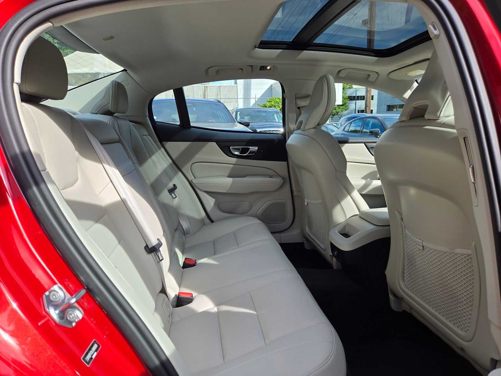 2020 Volvo S60 Momentum