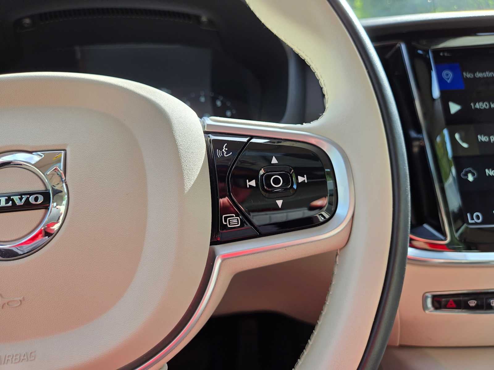 2020 Volvo S60 Momentum