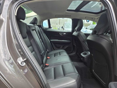 2024 Volvo S60 Plus Dark Theme