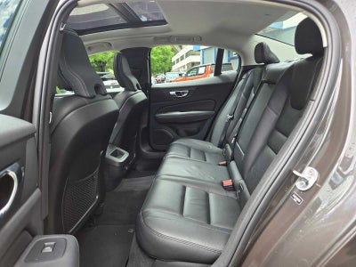 2024 Volvo S60 Plus Dark Theme