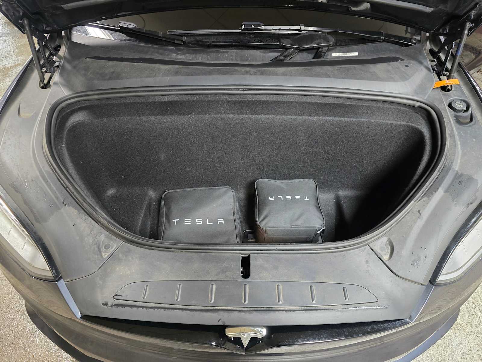 2023 Tesla Model X AWD