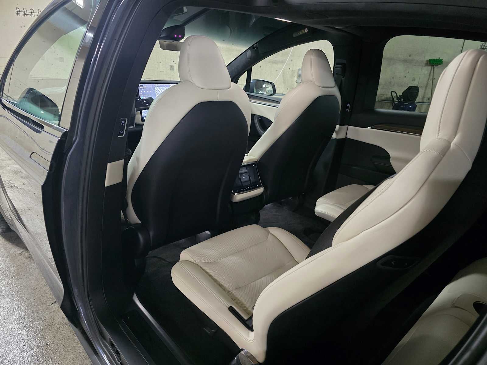 2023 Tesla Model X AWD