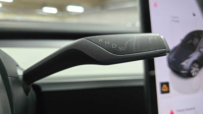 2023 Tesla Model Y RWD