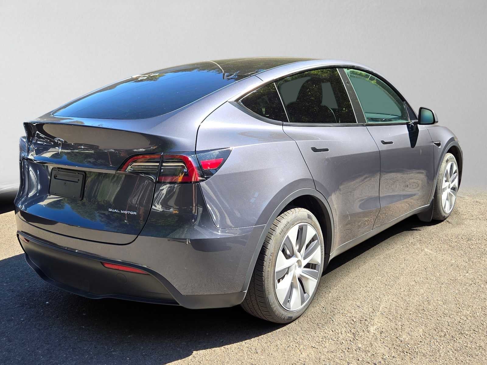 2023 Tesla Model Y AWD