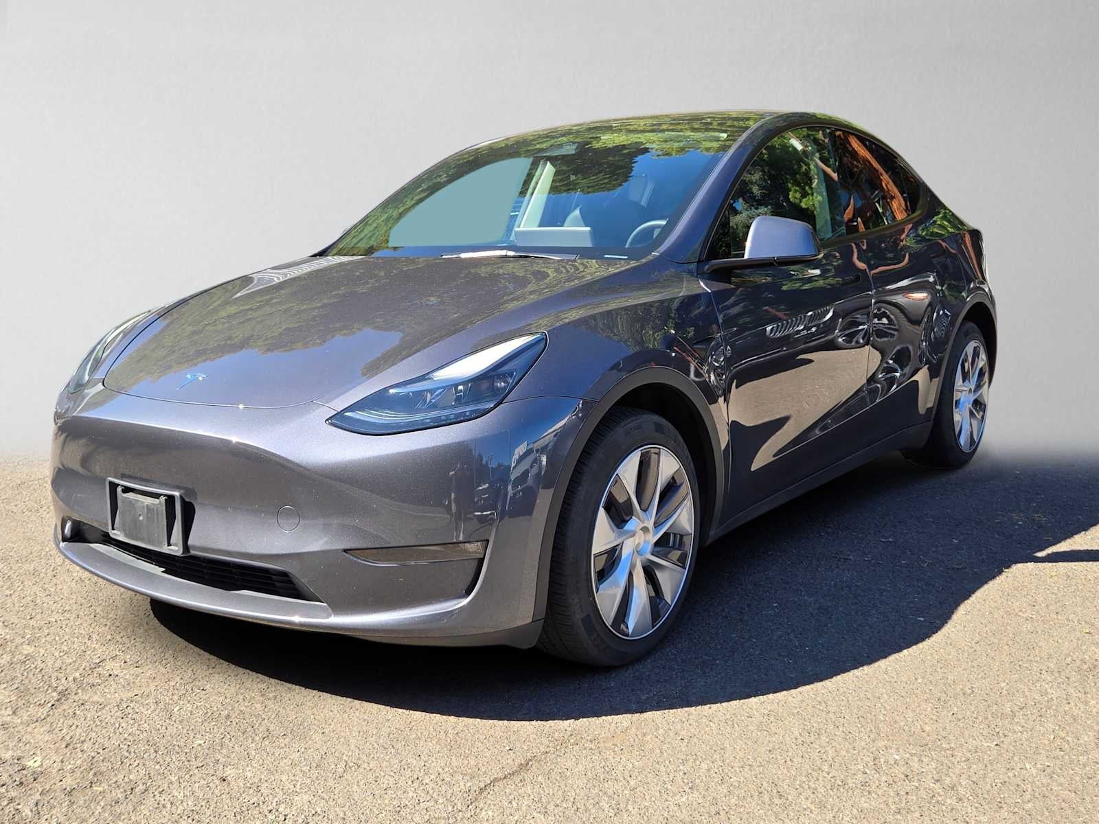 2023 Tesla Model Y AWD