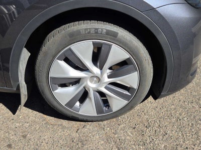 2023 Tesla Model Y AWD