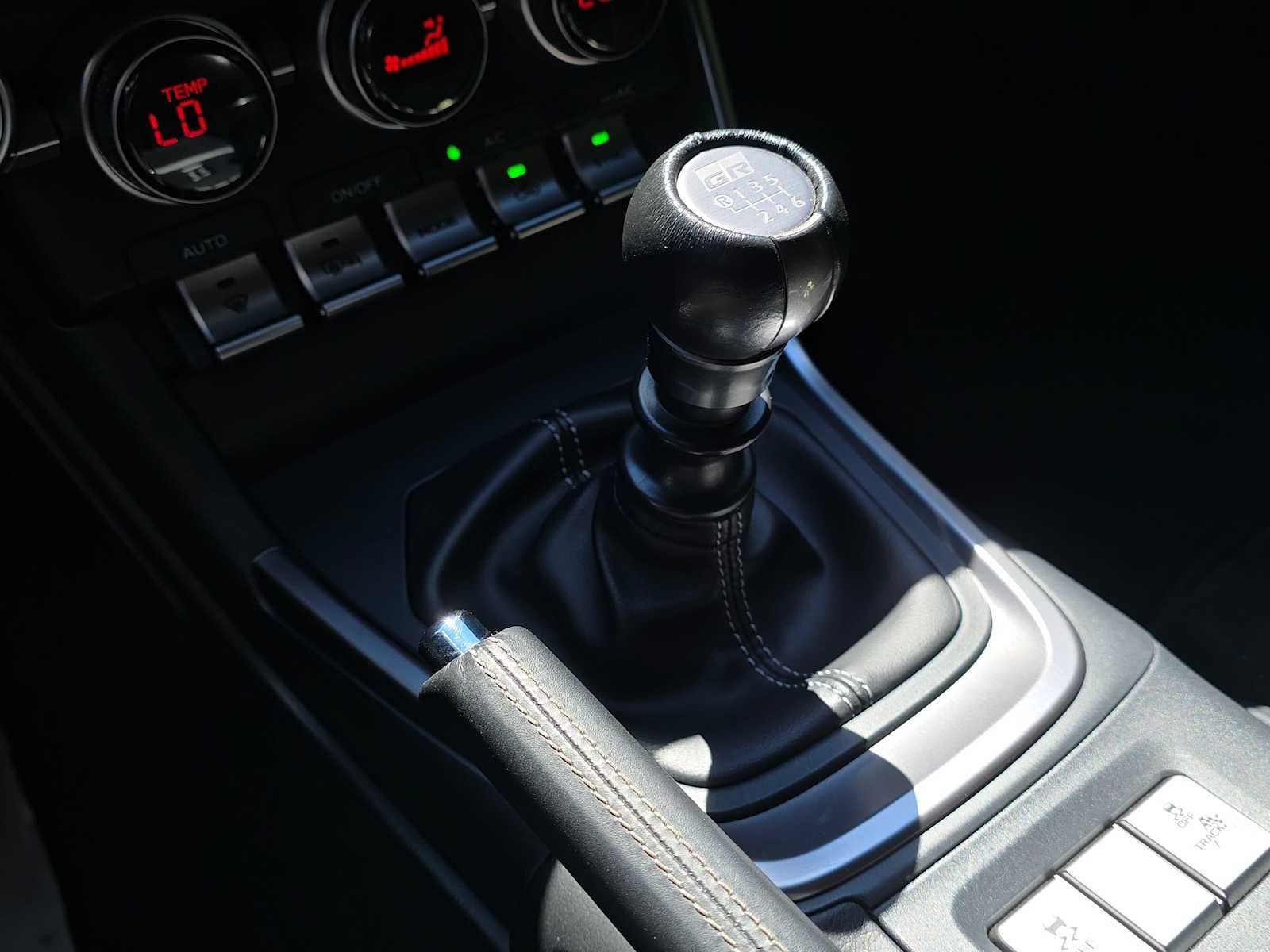 2024 Toyota GR86 Premium