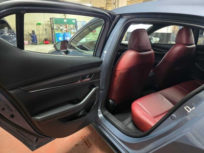 2023 Mazda Mazda3 Hatchback 2.5 S Carbon Edition
