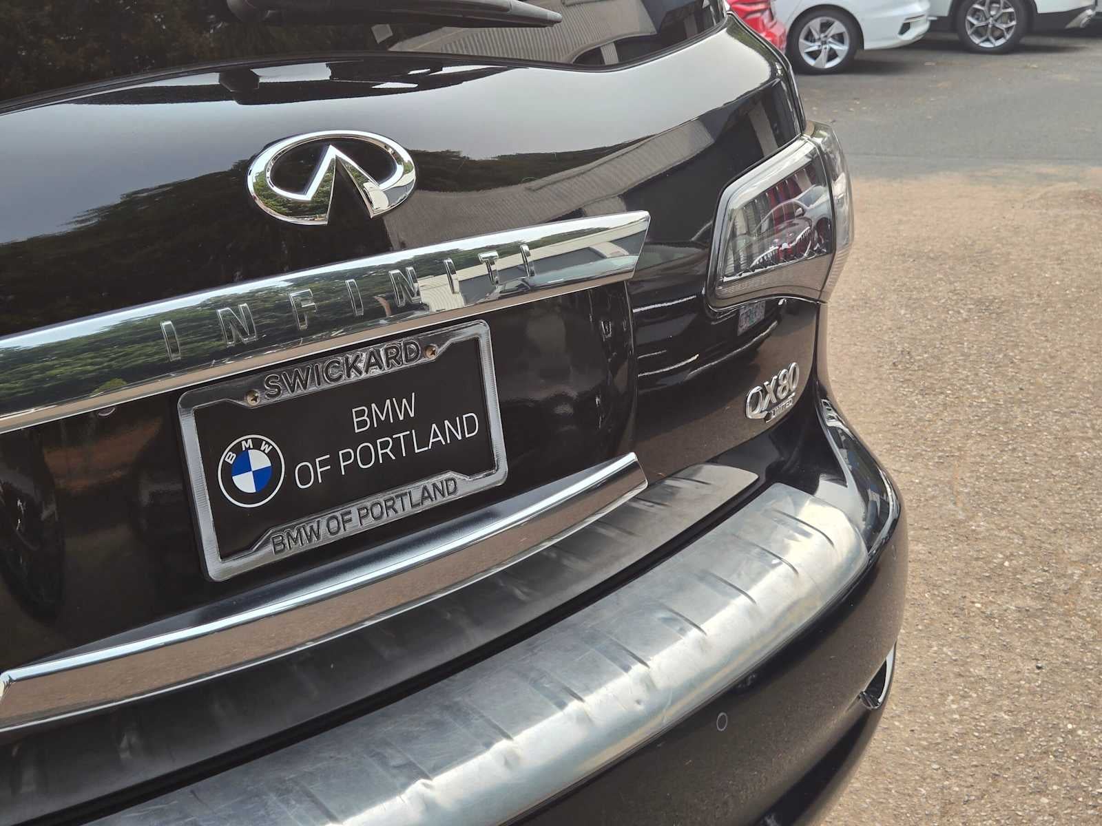 2015 INFINITI QX80 4WD 4dr