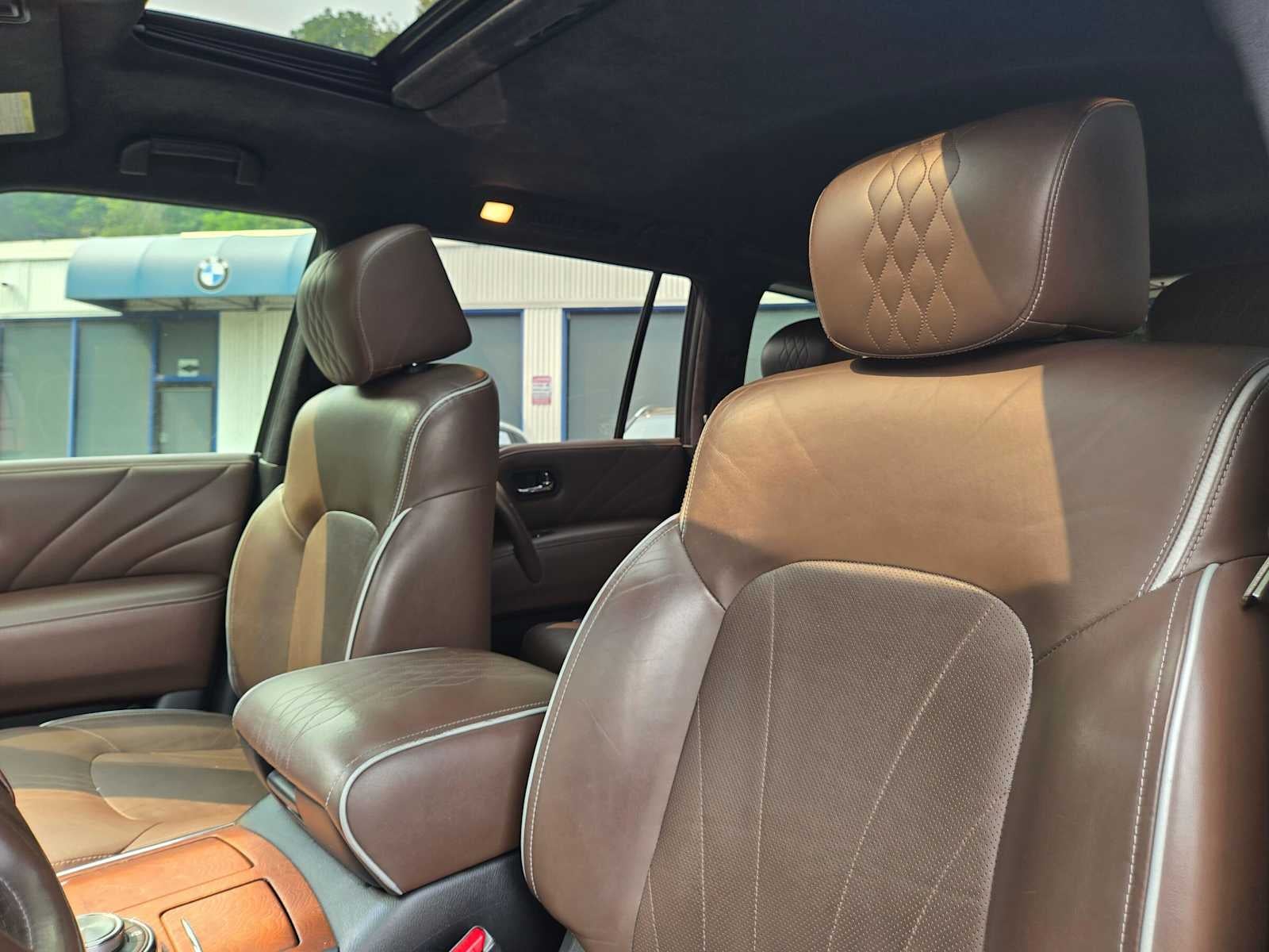 2015 INFINITI QX80 4WD 4dr