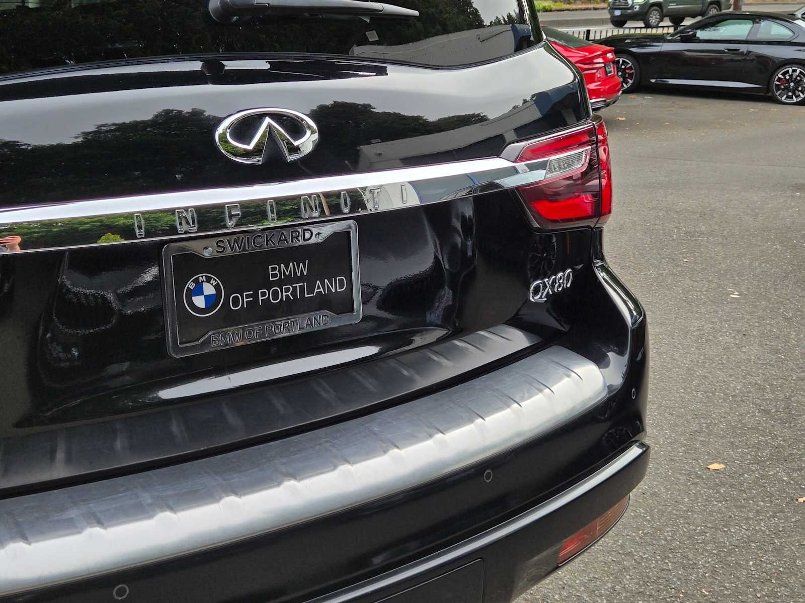 2019 INFINITI QX80 LUXE