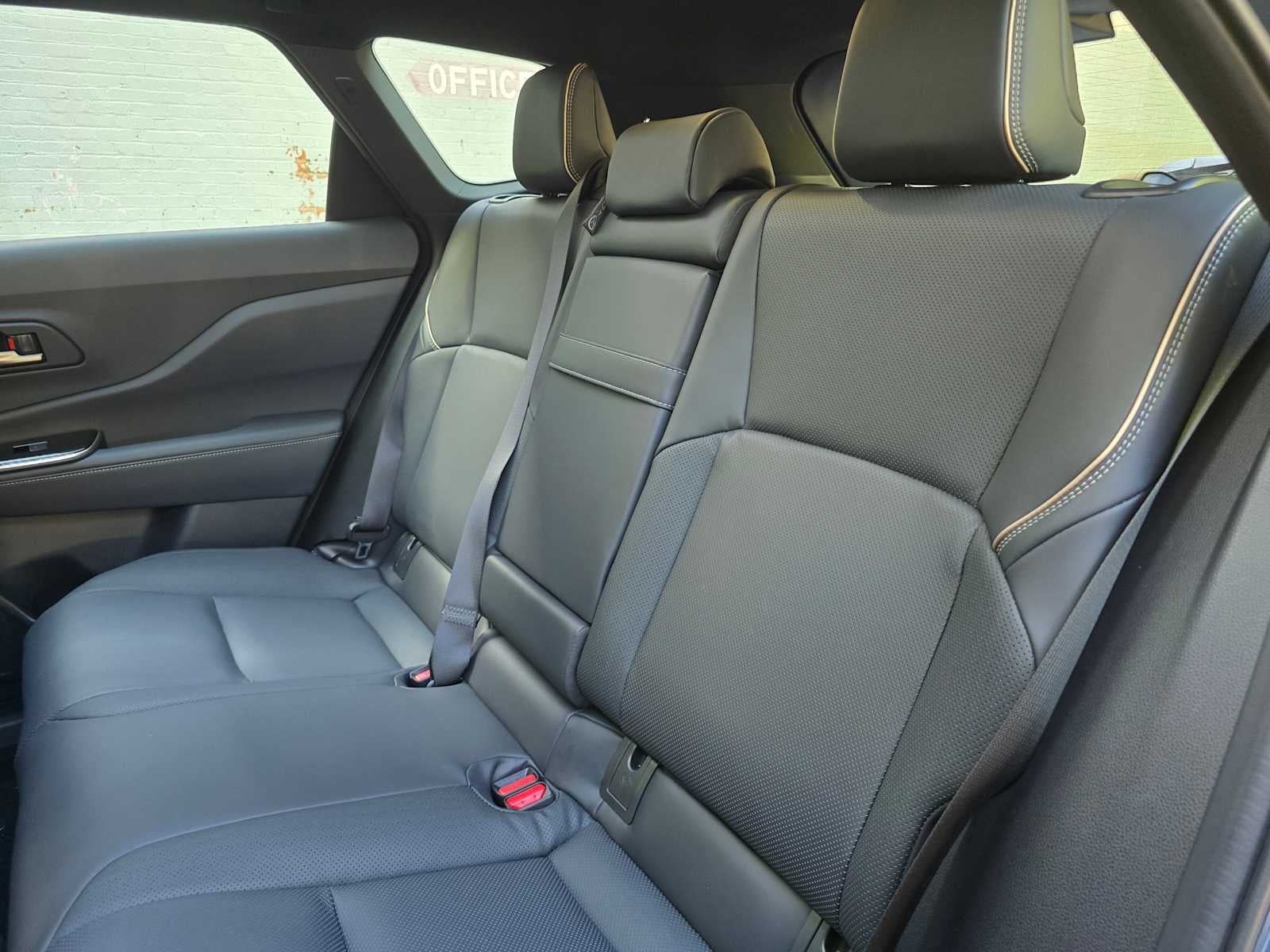 2025 Toyota Crown Signia Limited