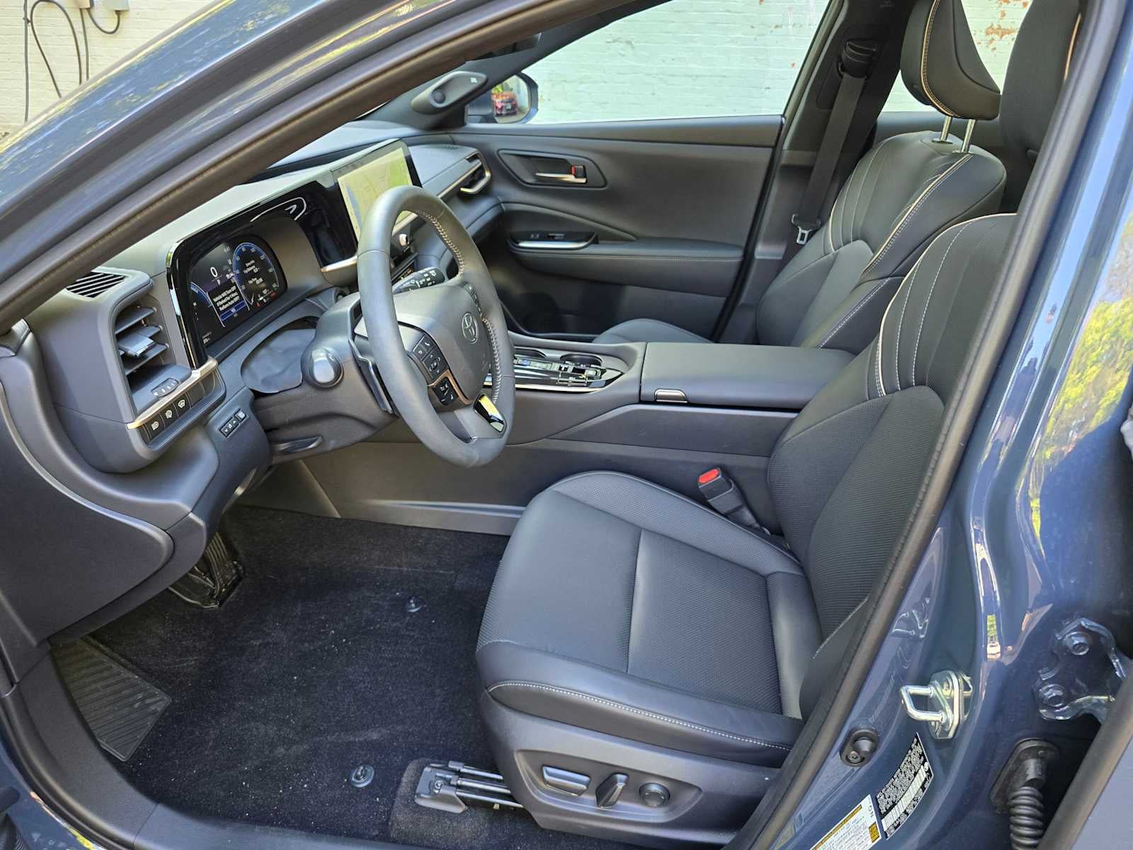 2025 Toyota Crown Signia Limited