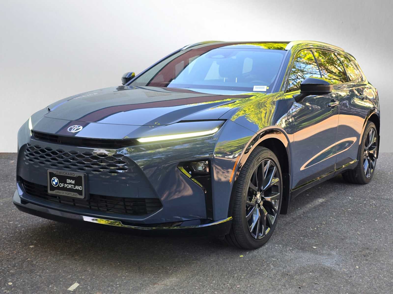 2025 Toyota Crown Signia Limited