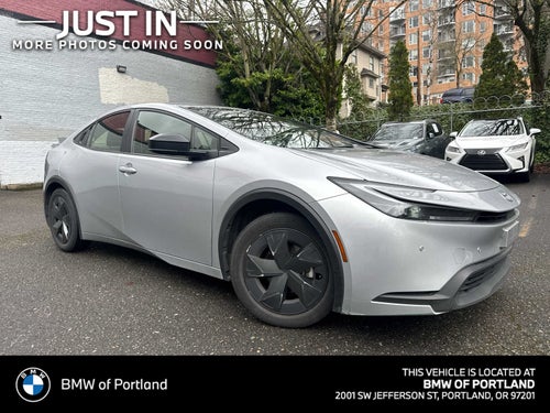 2024 Toyota Prius LE