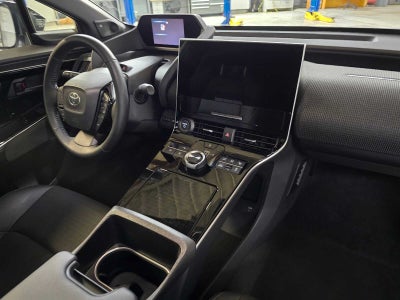 2024 Toyota bZ4X Limited