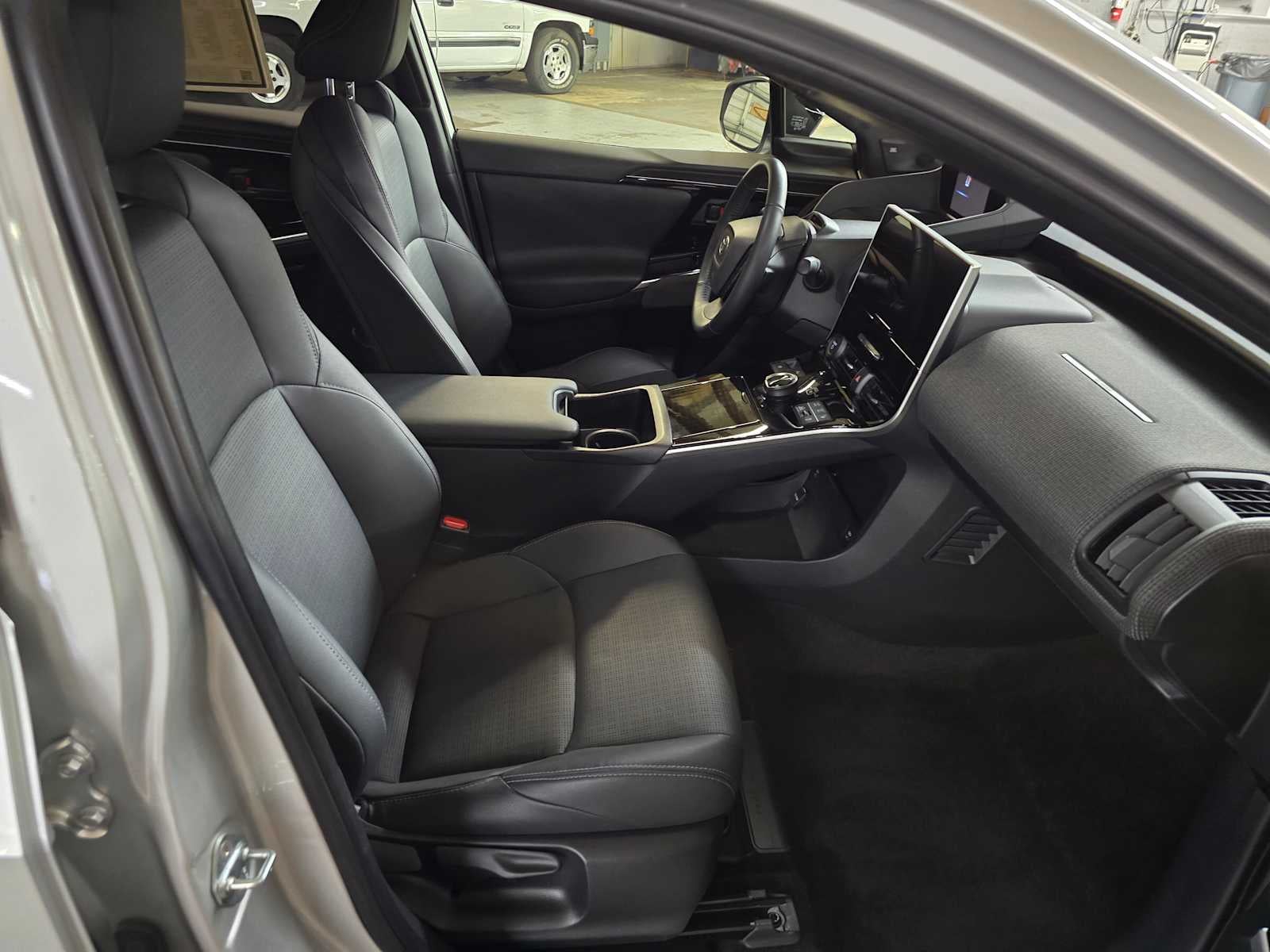2024 Toyota bZ4X Limited