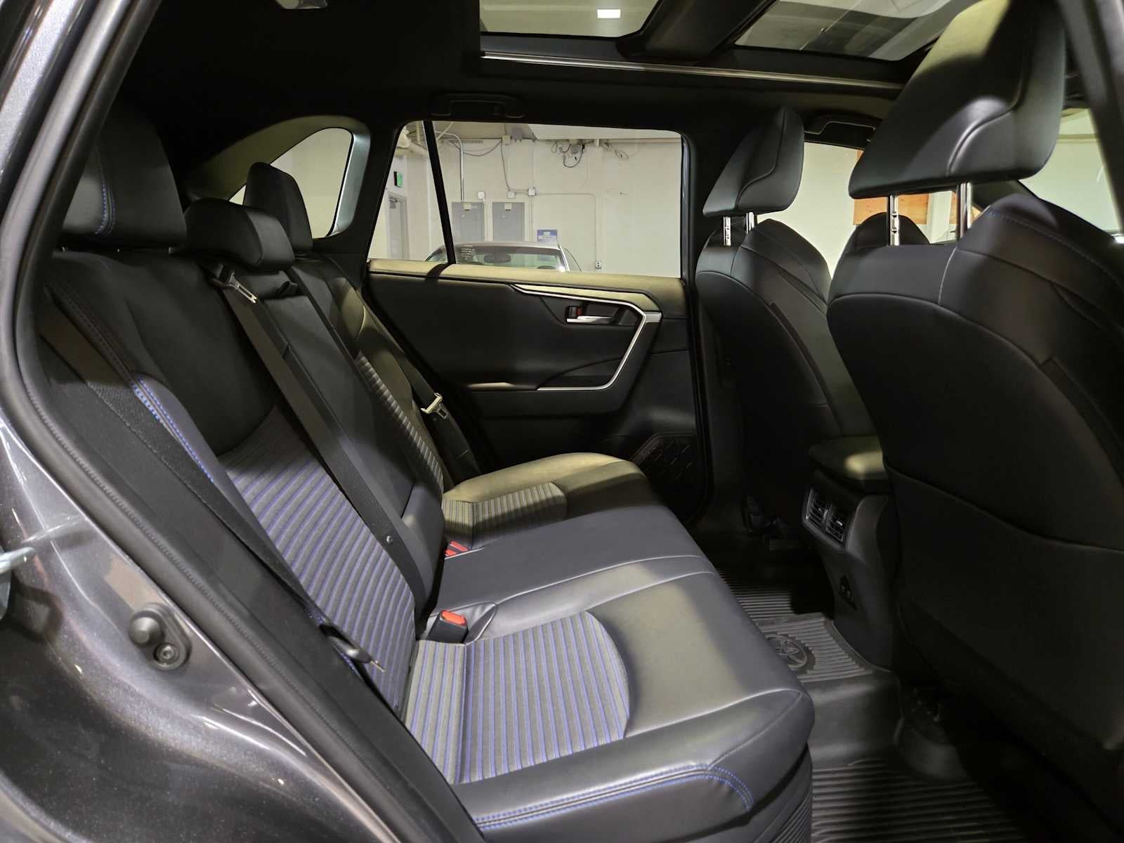 2020 Toyota RAV4 Hybrid XSE