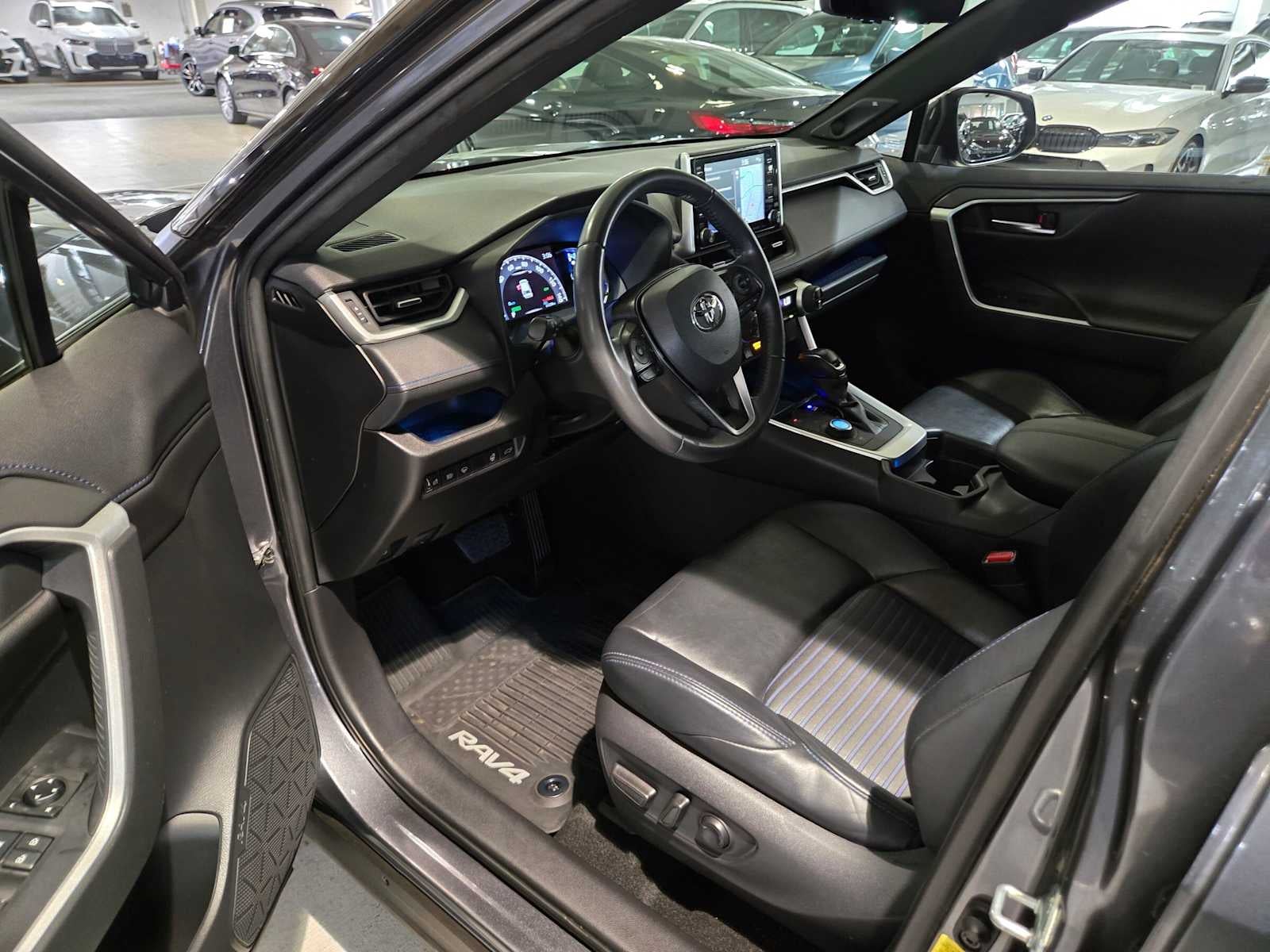 2020 Toyota RAV4 Hybrid XSE