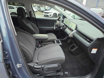 2024 Hyundai IONIQ 5 SE