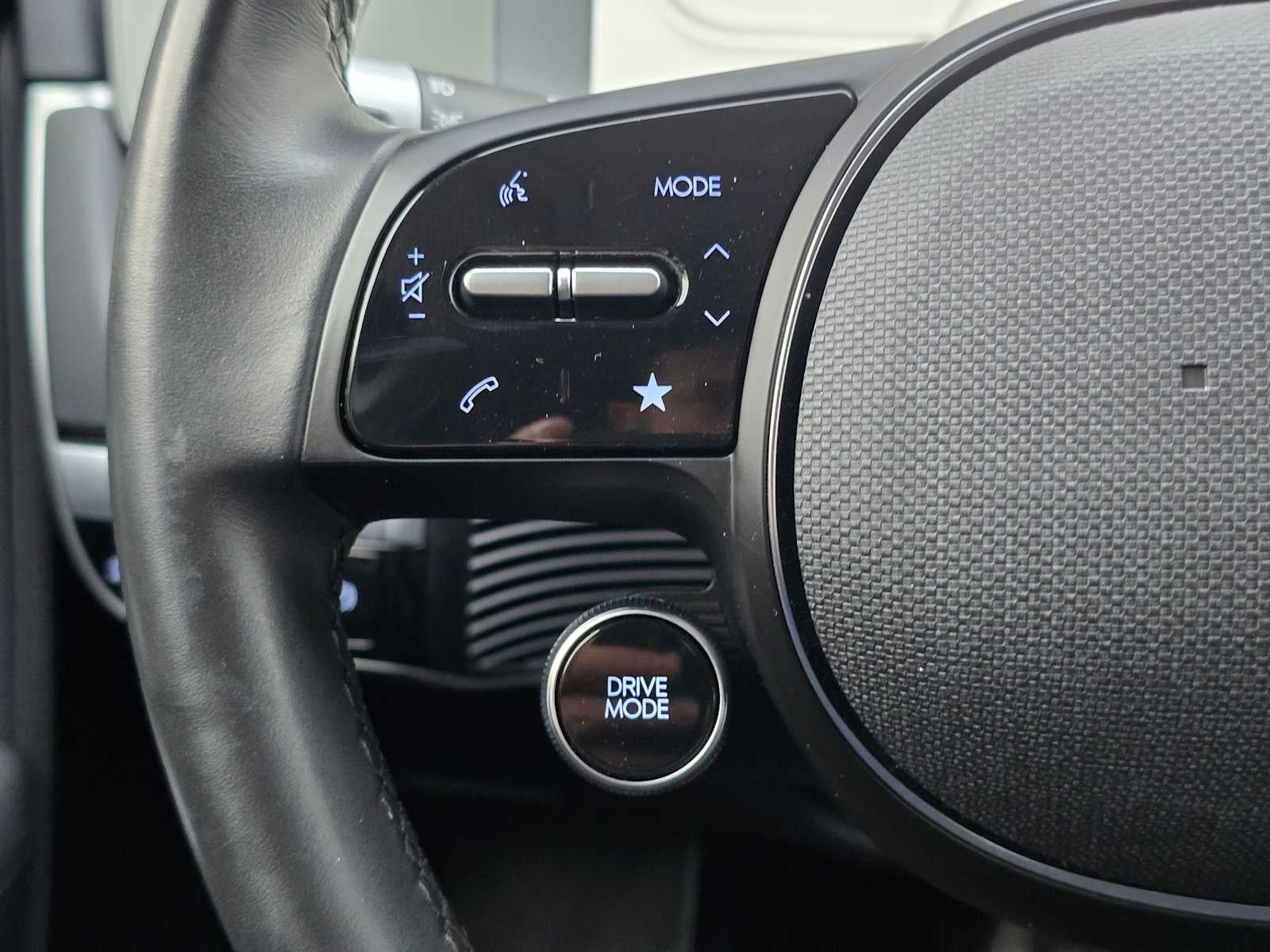 2024 Hyundai IONIQ 5 SE