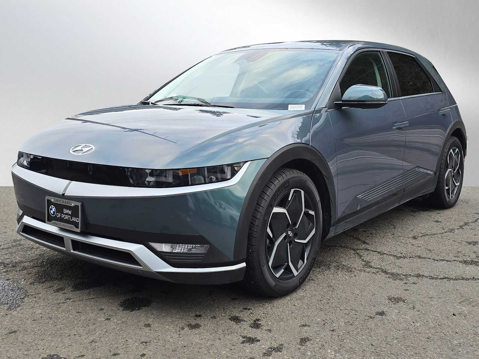 2024 Hyundai IONIQ 5 SE