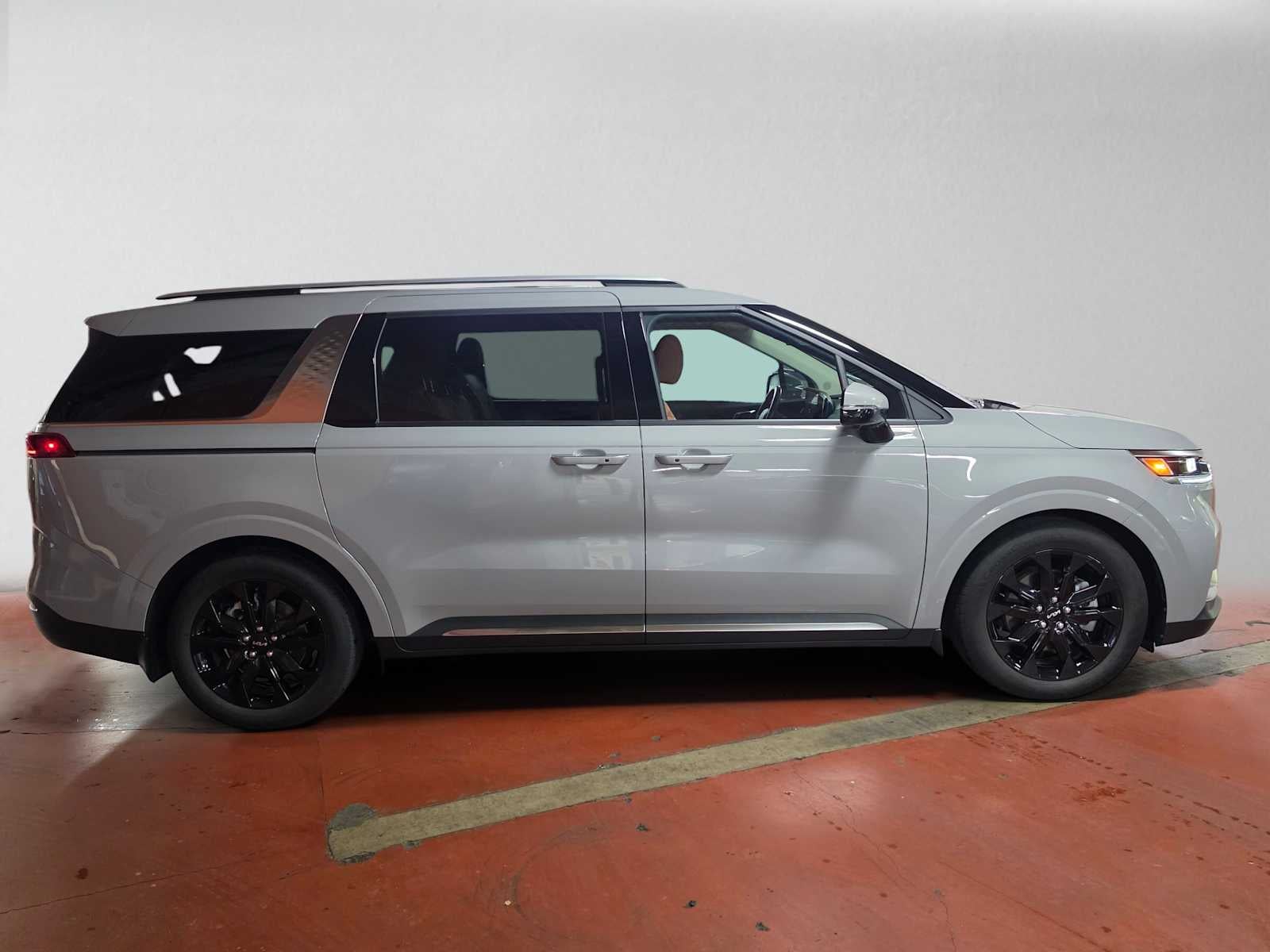 2024 Kia Carnival SX Prestige
