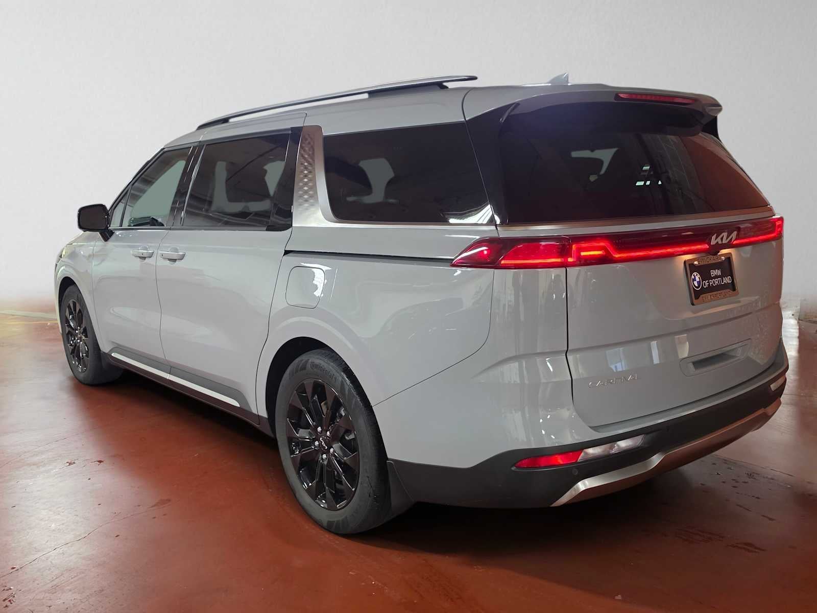 2024 Kia Carnival SX Prestige