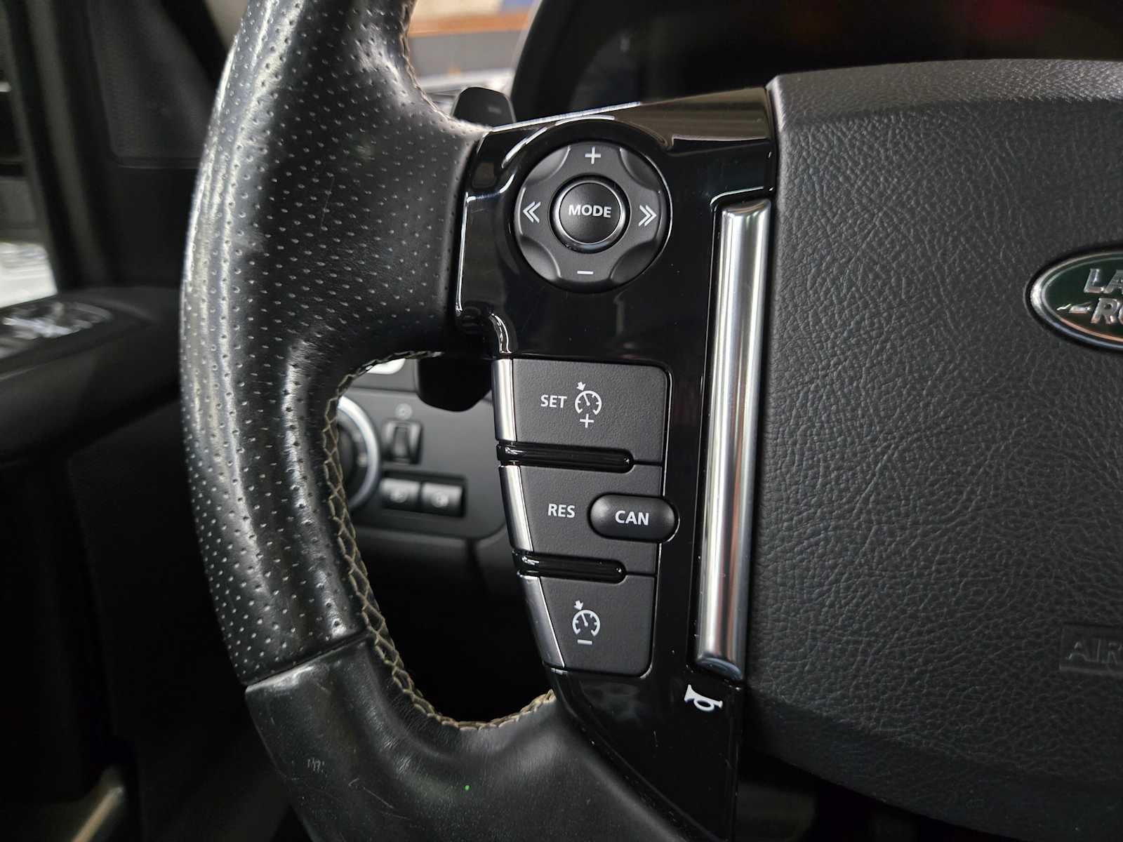 2016 Land Rover LR4 HSE LUX