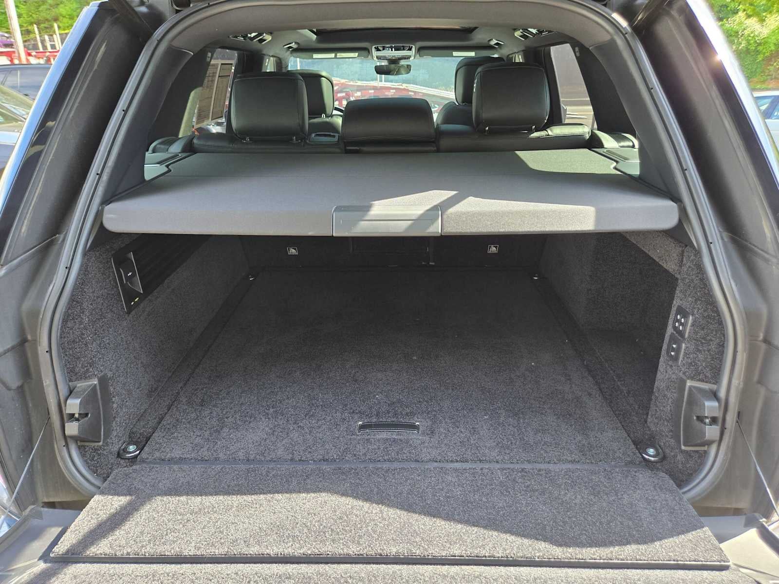2019 Land Rover Range Rover V8 Supercharged SWB