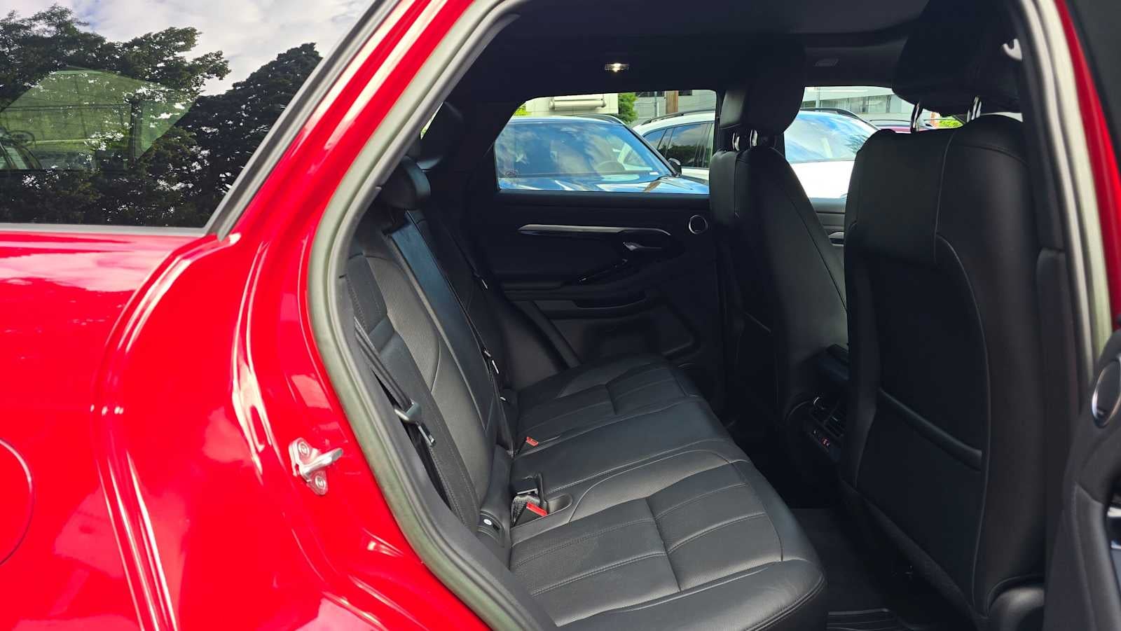2023 Land Rover Range Rover Evoque R-Dynamic SE