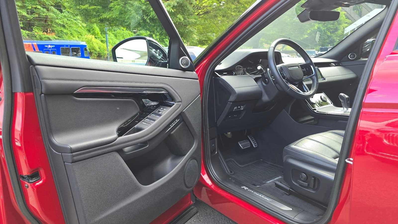 2023 Land Rover Range Rover Evoque R-Dynamic SE