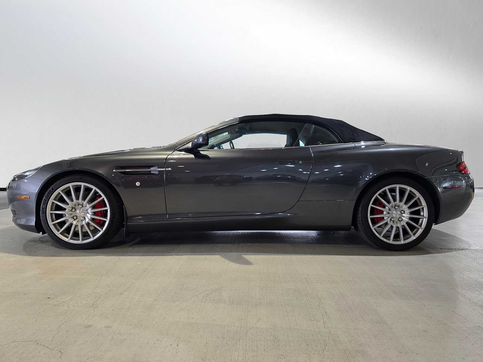 2008 Aston Martin DB9 2dr Volante Auto