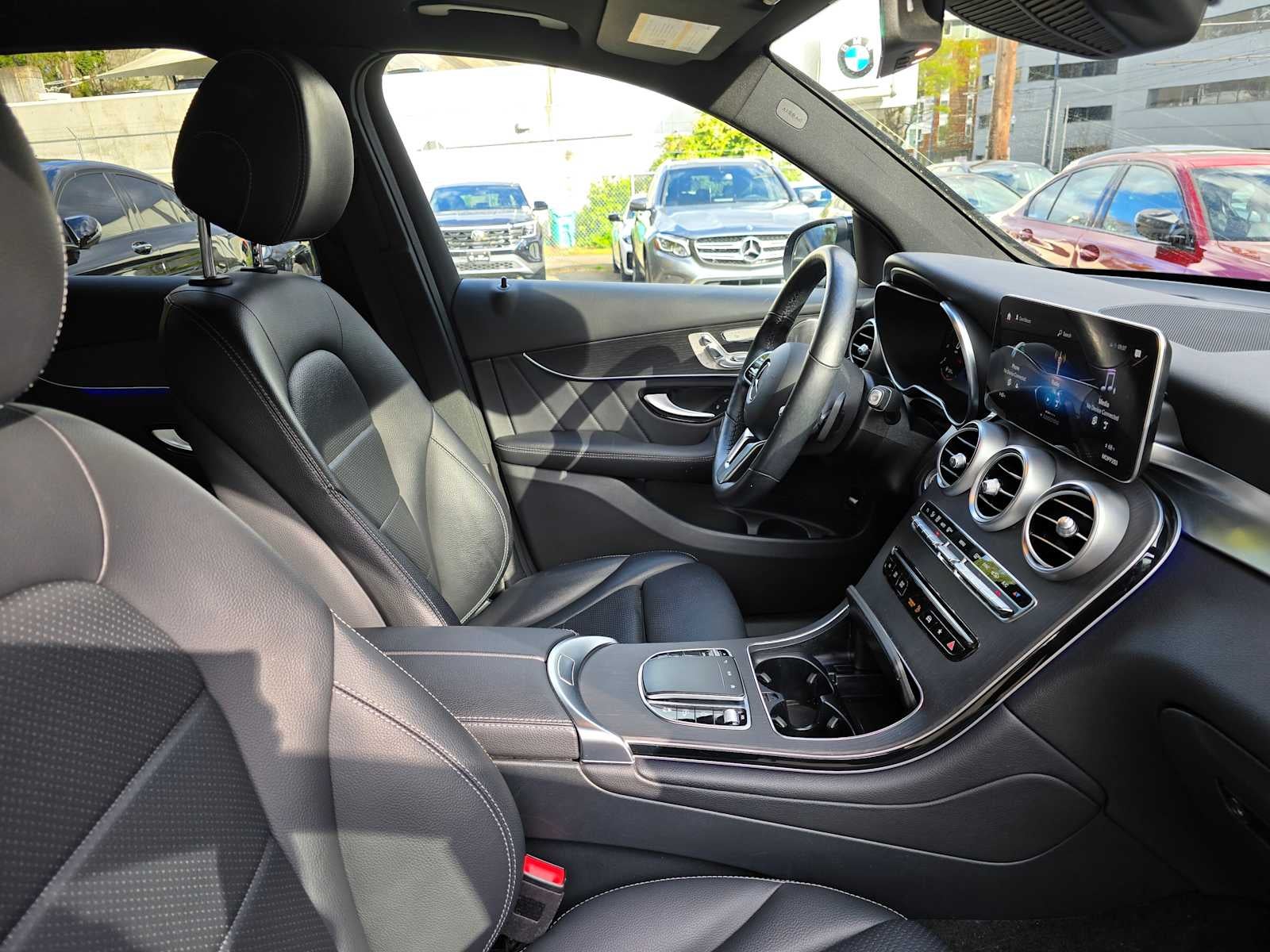 2021 Mercedes-Benz GLC 300 GLC 300