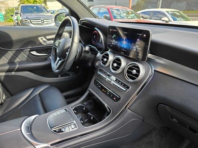2021 Mercedes-Benz GLC 300 GLC 300