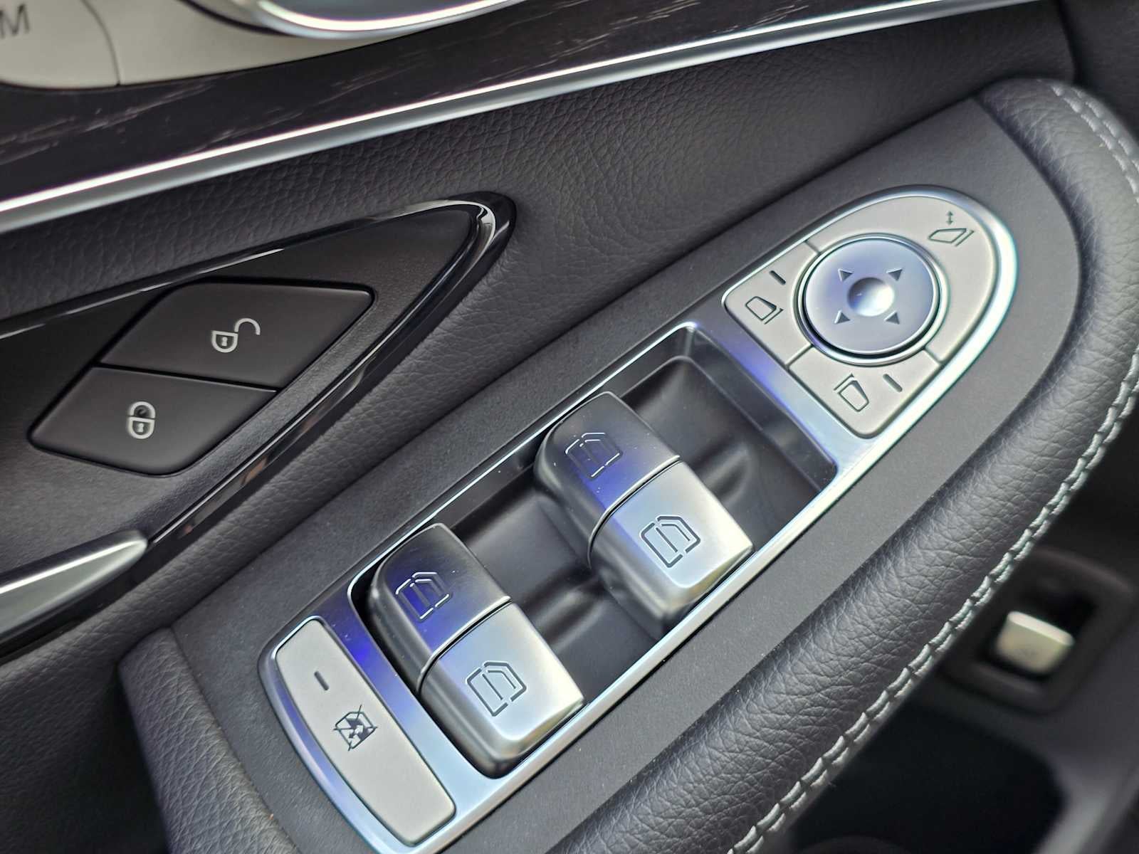 2021 Mercedes-Benz GLC 300 GLC 300