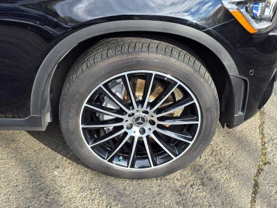 2021 Mercedes-Benz GLC 300 GLC 300