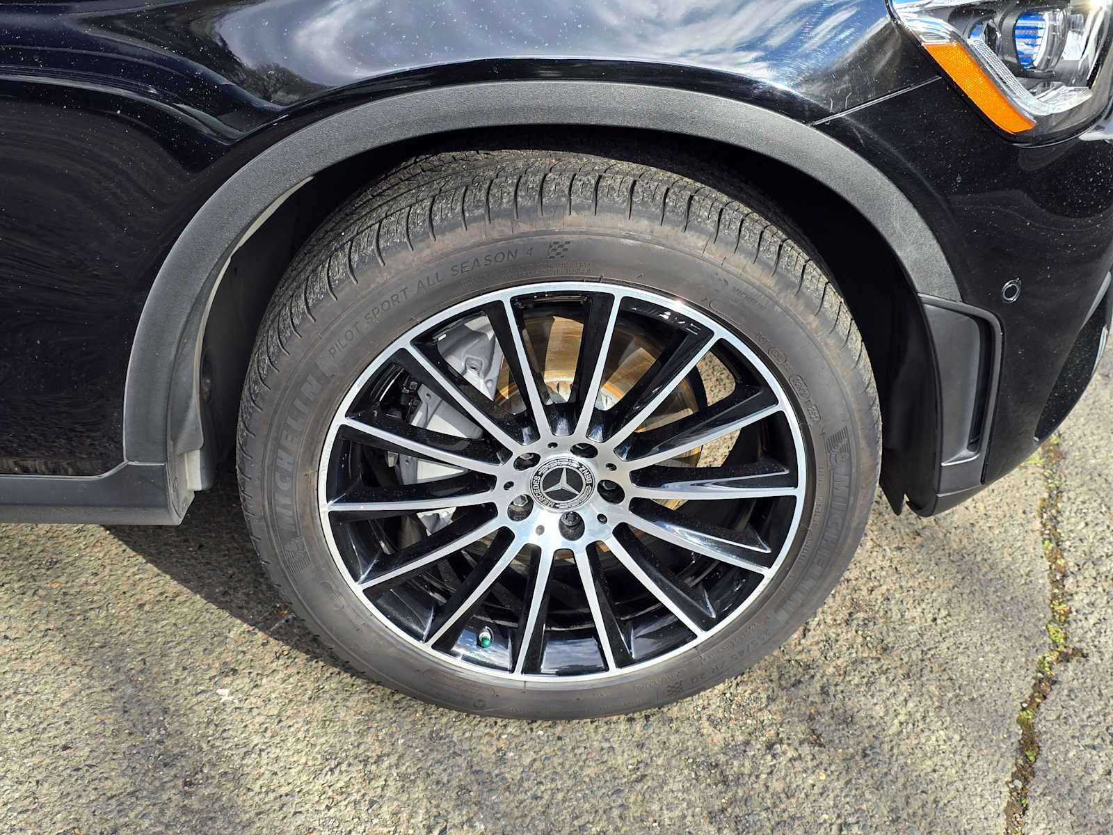 2021 Mercedes-Benz GLC 300 GLC 300