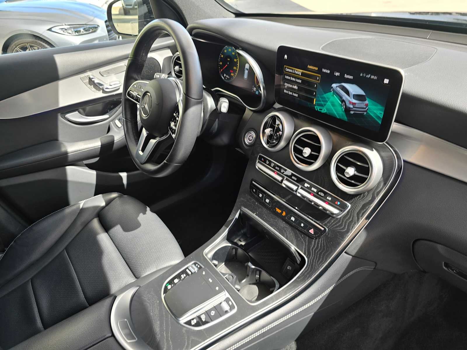 2021 Mercedes-Benz GLC 300 GLC 300