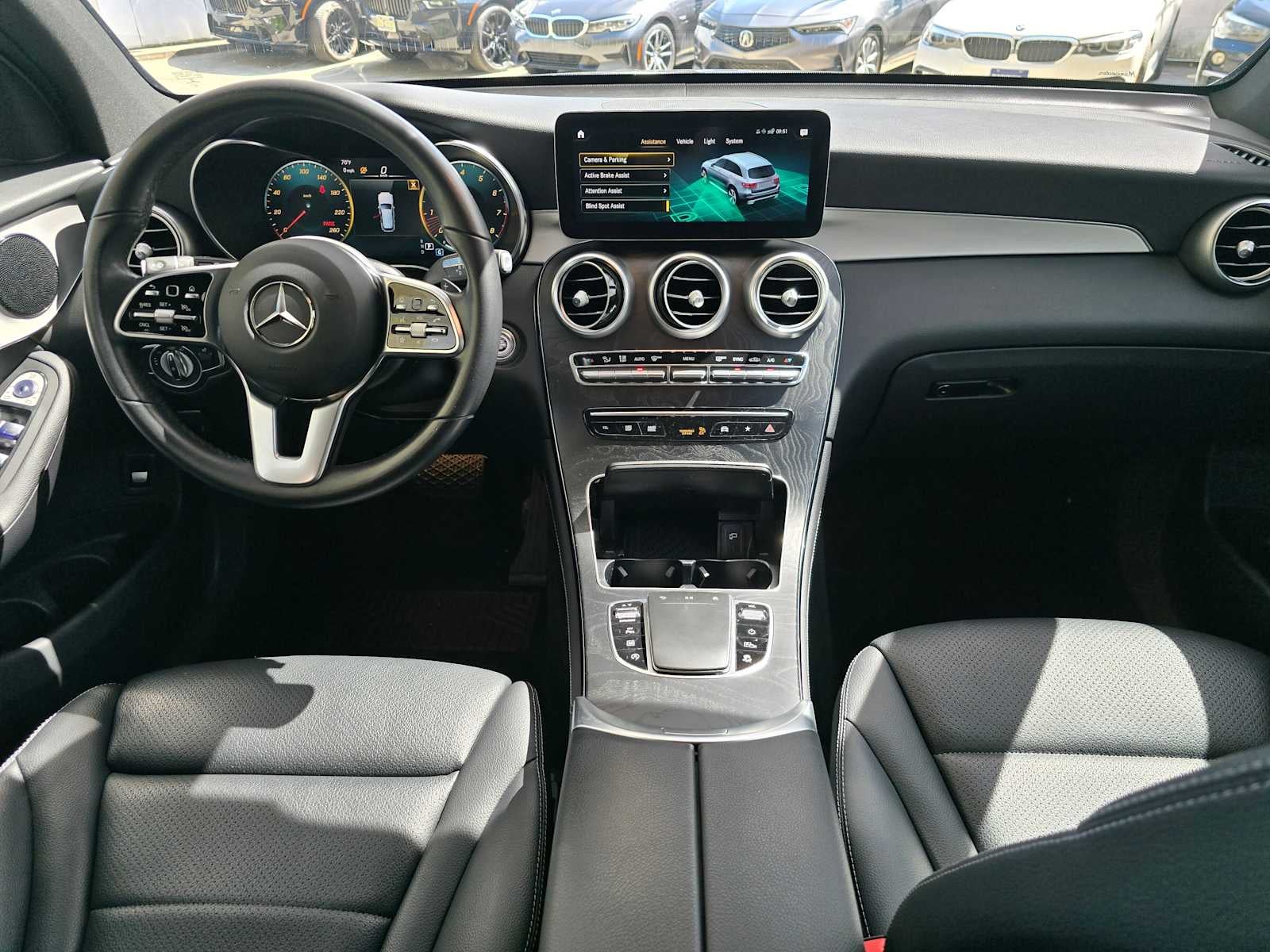 2021 Mercedes-Benz GLC 300 GLC 300