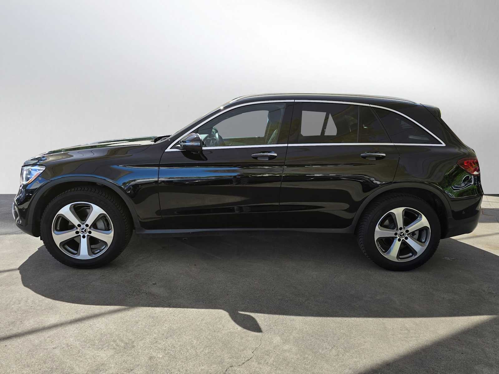 2021 Mercedes-Benz GLC 300 GLC 300