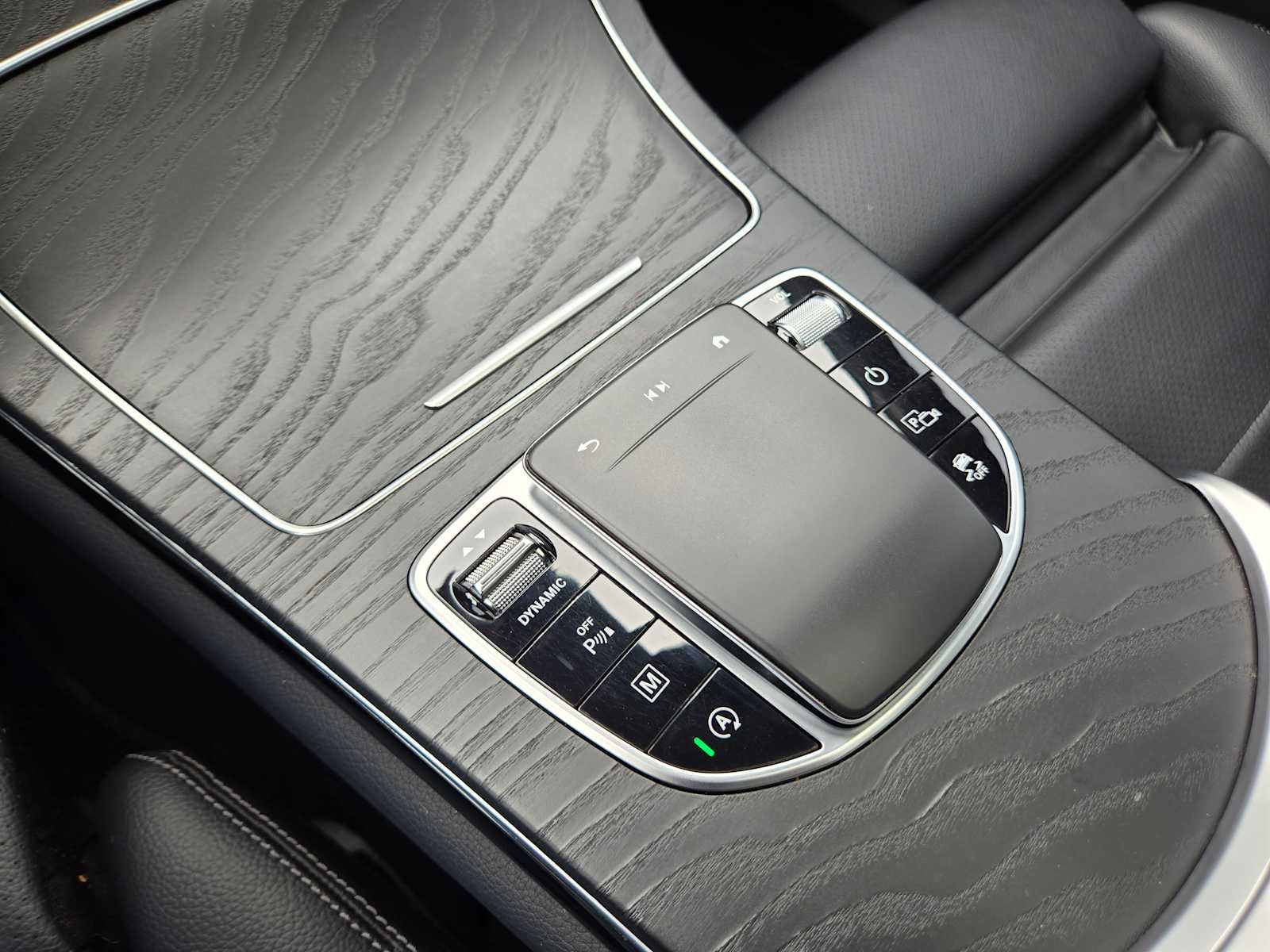2023 Mercedes-Benz GLC 300 GLC 300