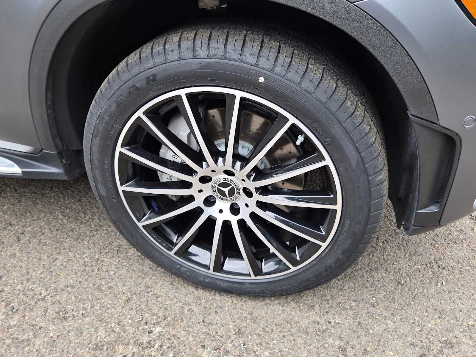 2023 Mercedes-Benz GLC 300 GLC 300