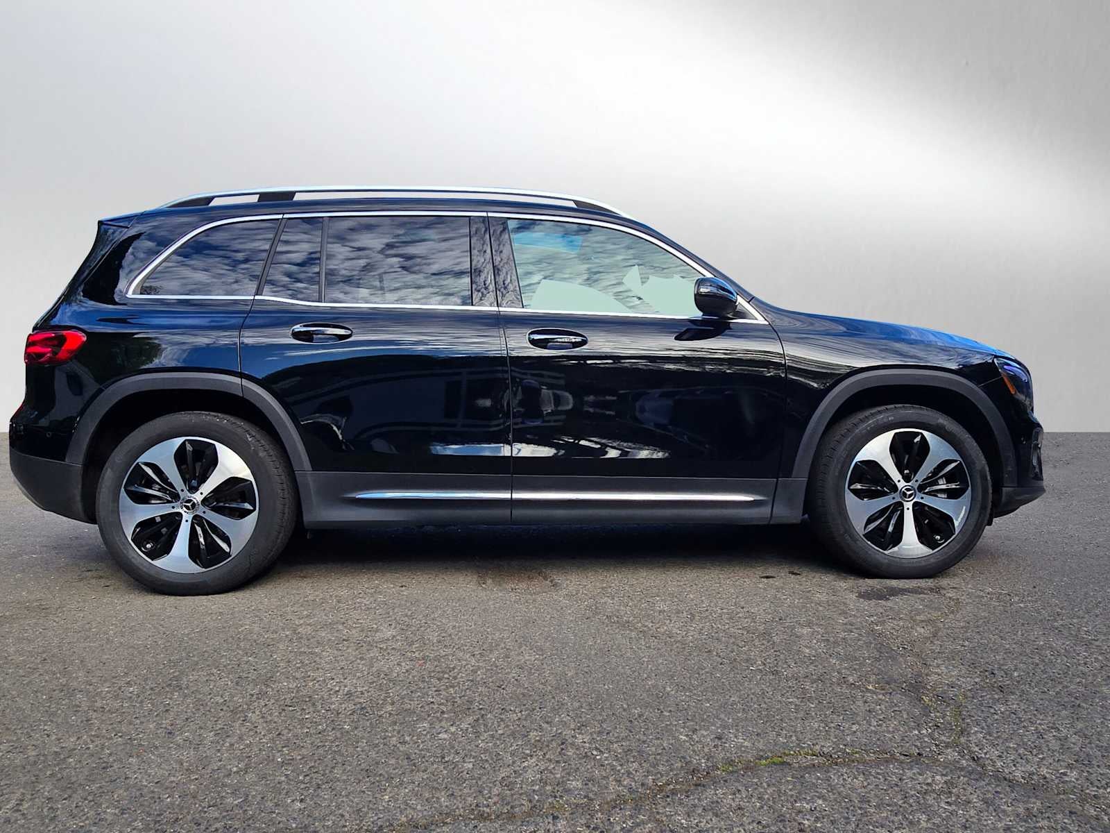 2025 Mercedes-Benz GLB 250 GLB 250