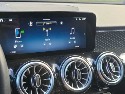 2025 Mercedes-Benz GLB 250 GLB 250