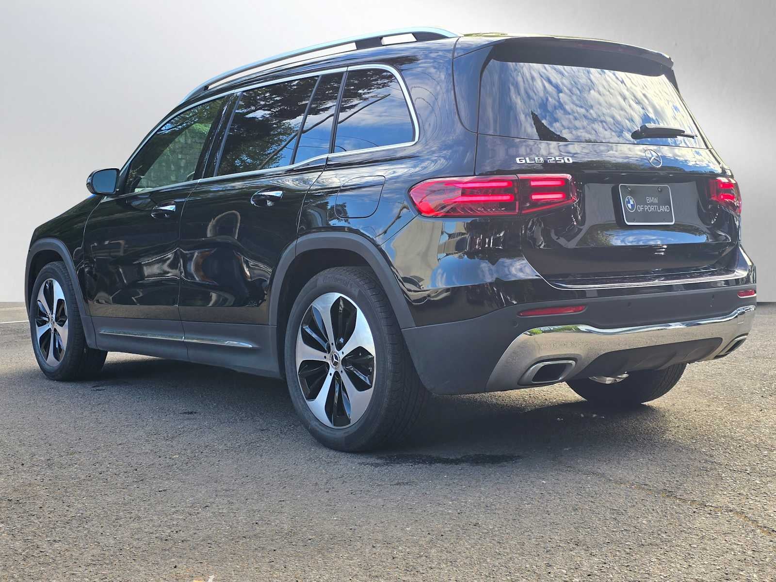 2025 Mercedes-Benz GLB 250 GLB 250